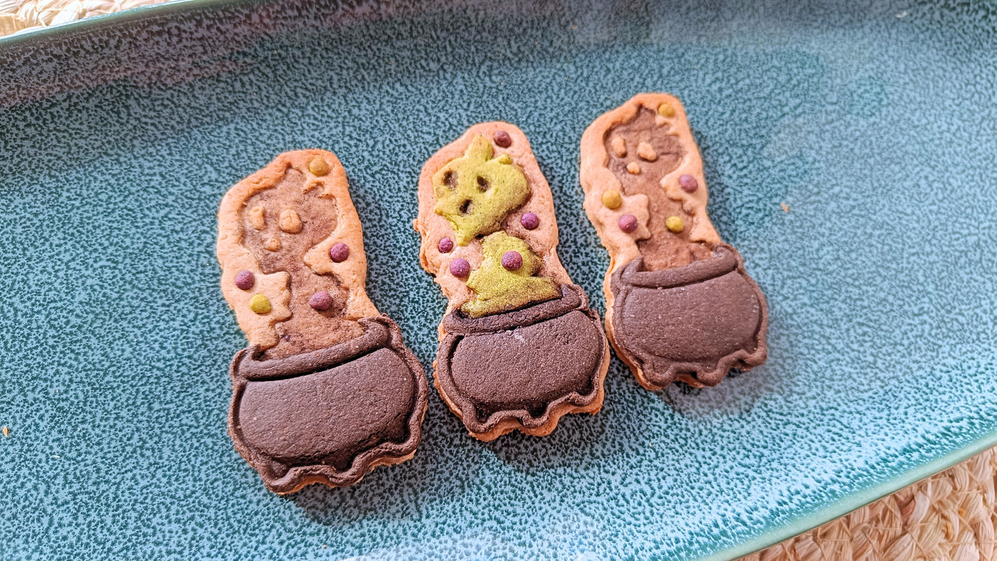 Cauldron - cookie cutter set