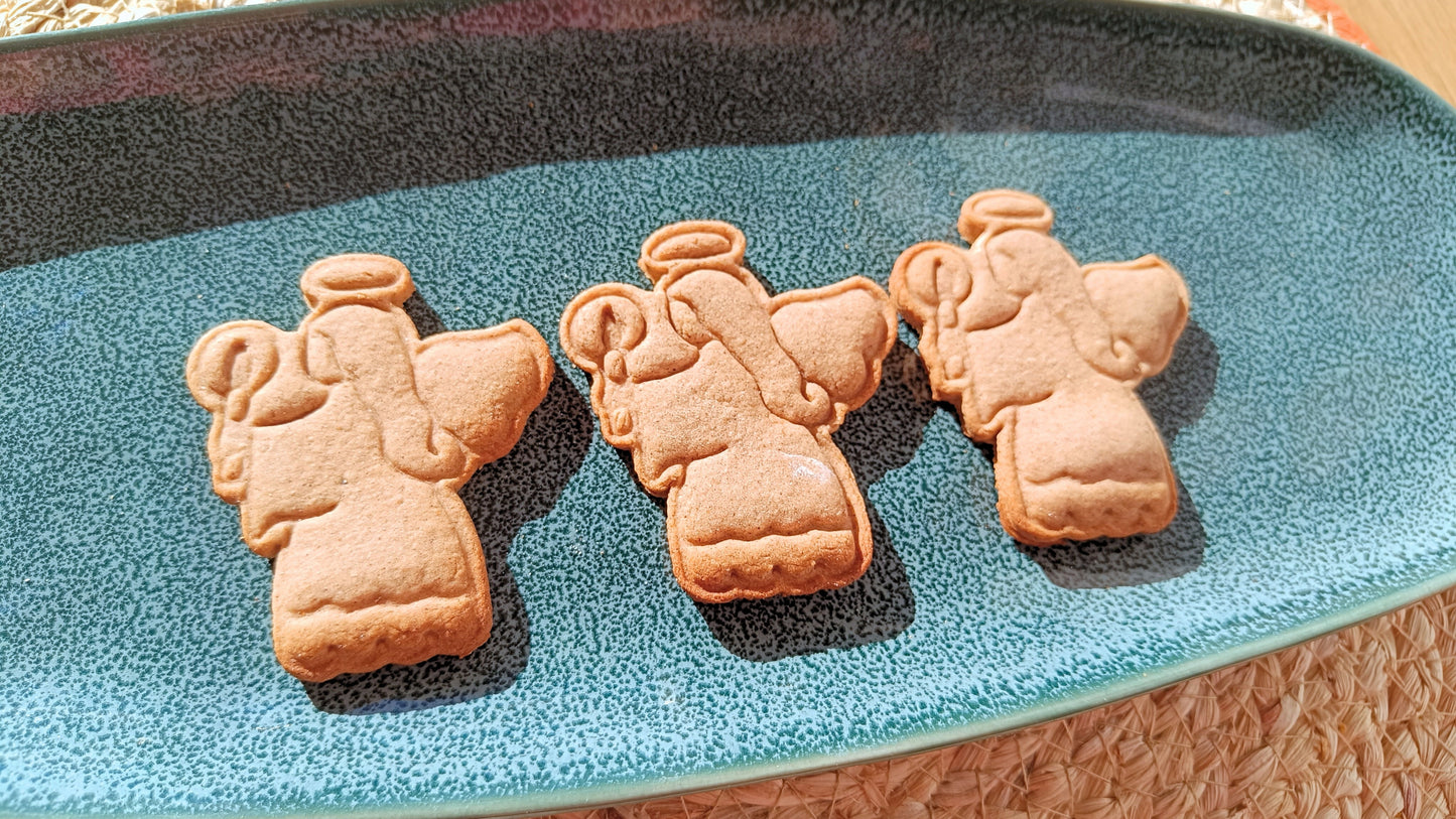 Angel with candle - cookie cutter set