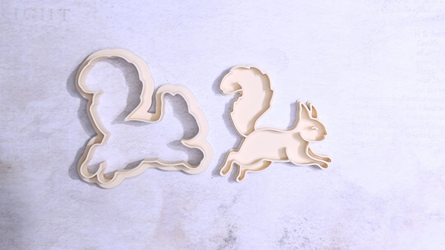 Squirrel, running - cookie cutter set