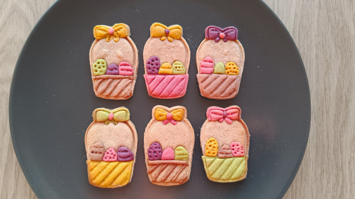 Basket with eggs - cookie cutter set