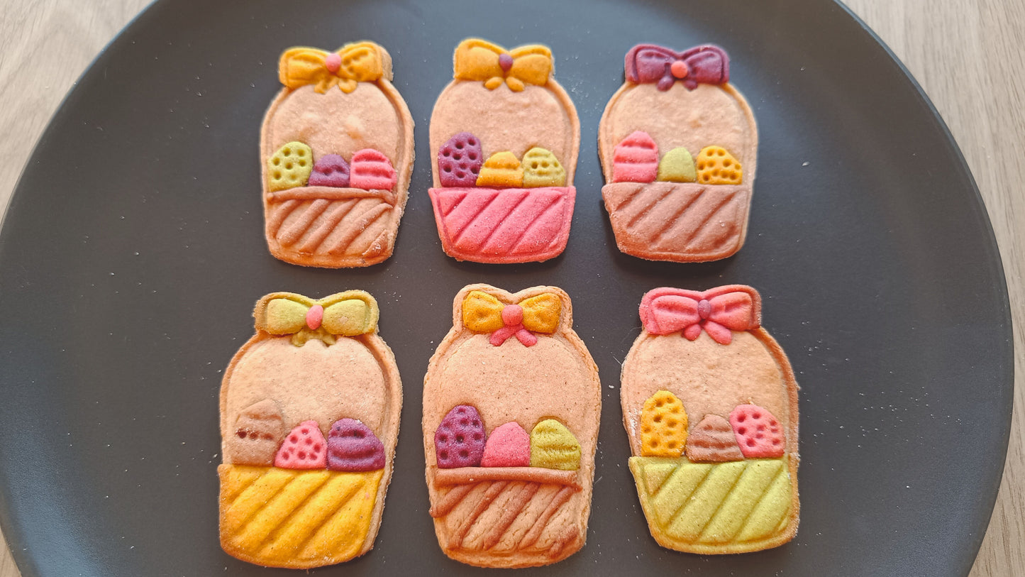 Basket with eggs - cookie cutter set
