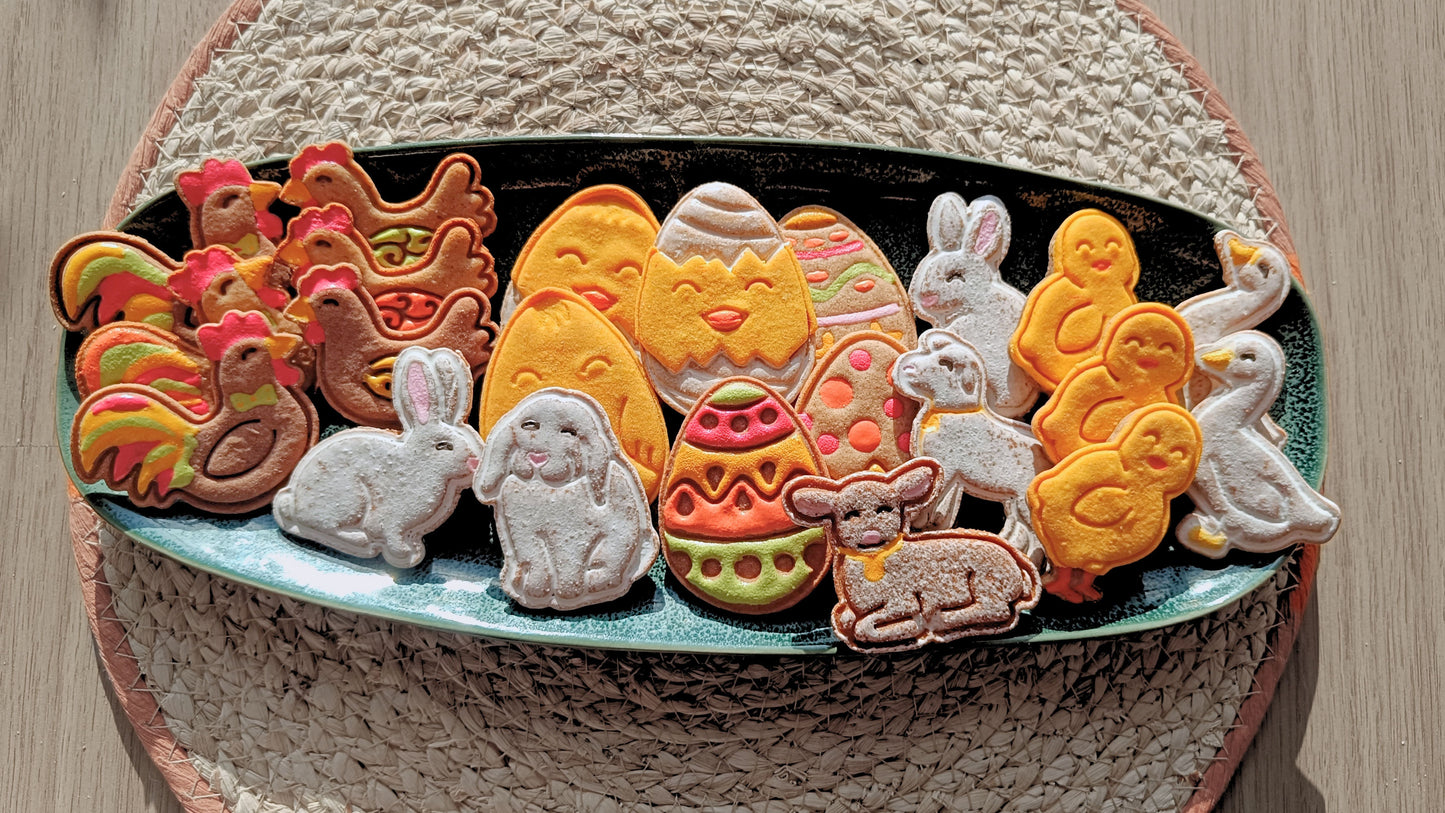 Chickens in the egg - cookie cutter set