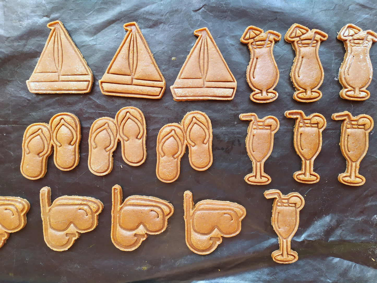 Cocktail with lemon - cookie cutter set