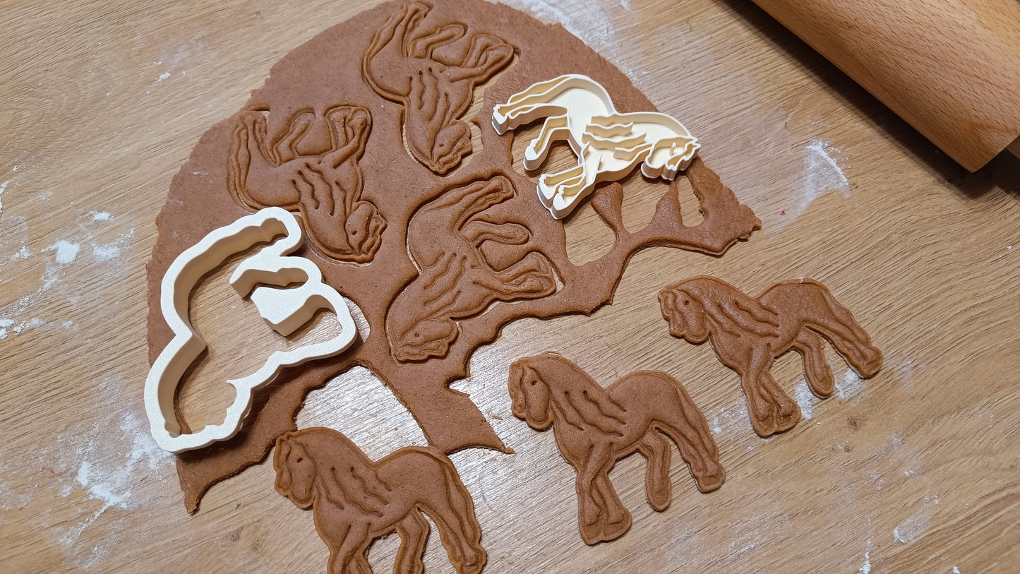 Friesian horse - cookie cutter set