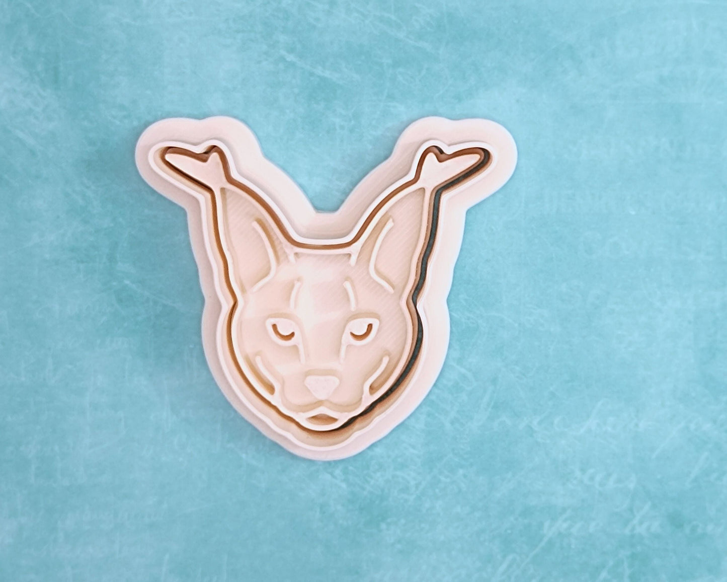 Caracal, head - cookie cutetr set