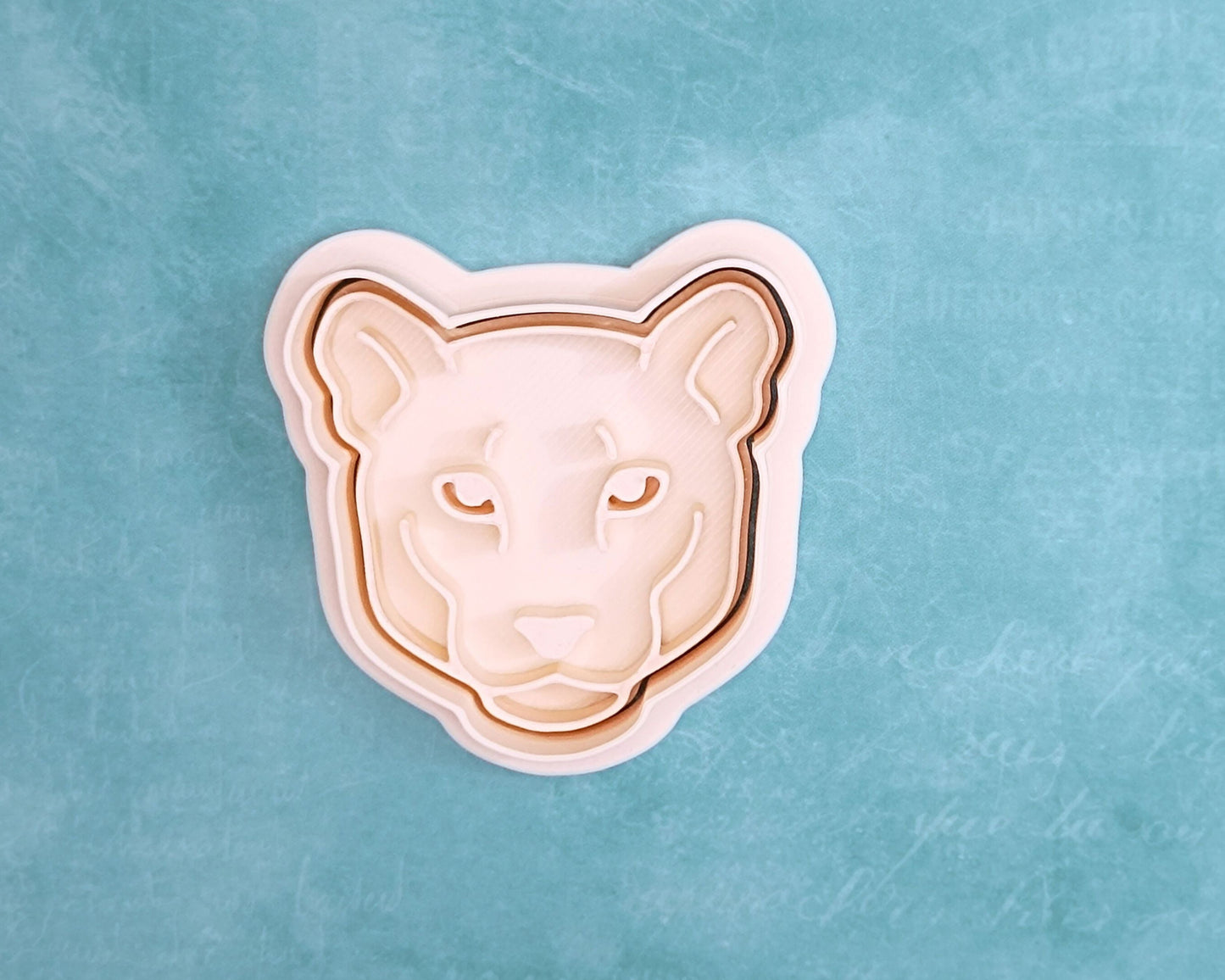 Cougar, head - cookie cutter set