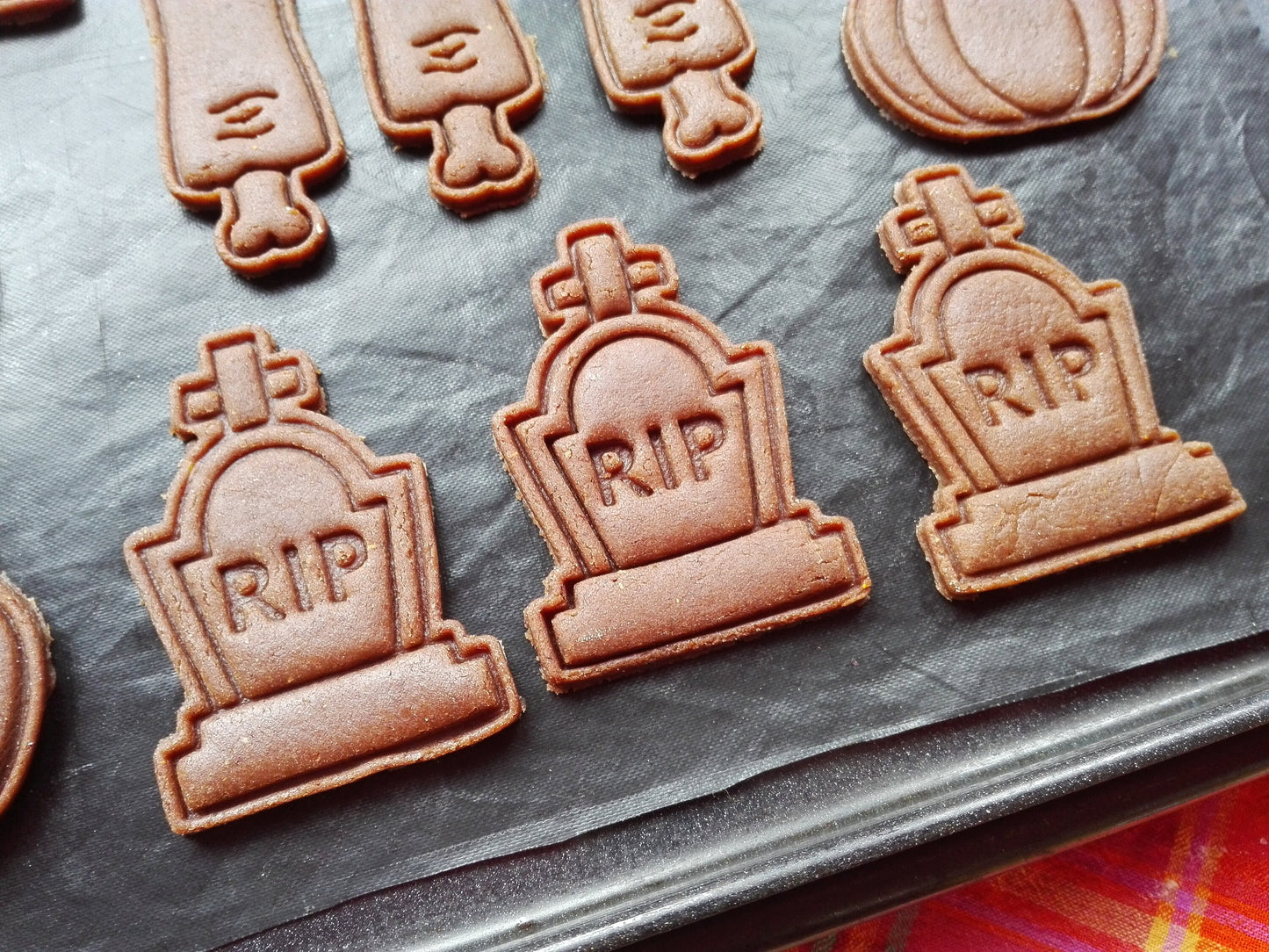 Gravestone  - cookie cutter set