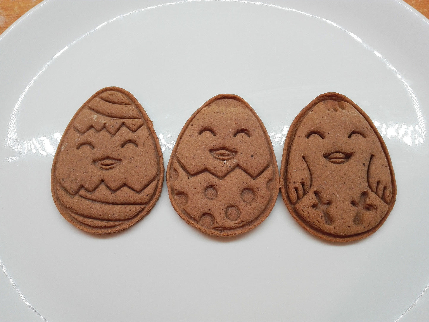 Chickens in the egg - cookie cutter set