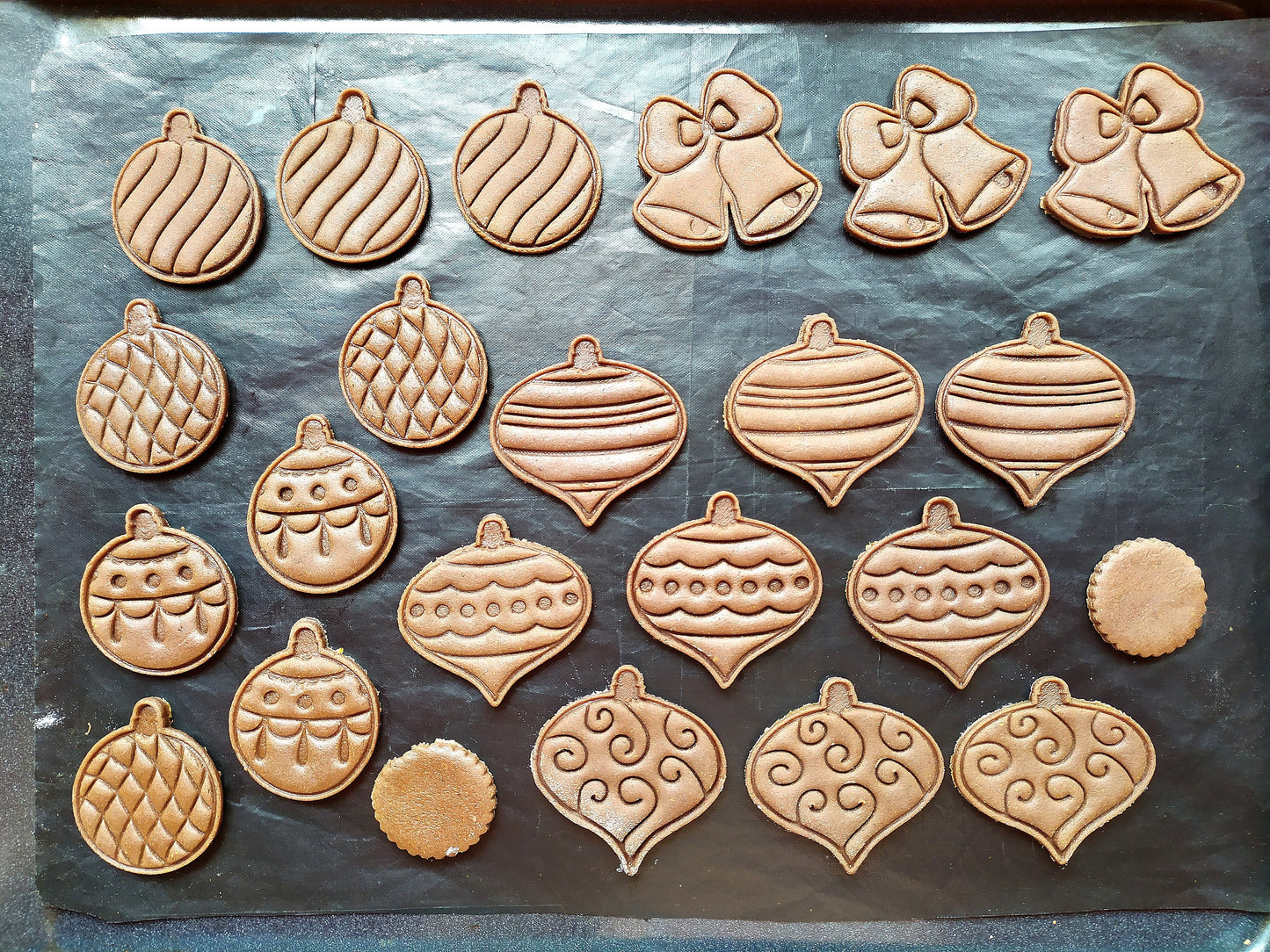 Pointed christmas ornaments - cookie cutter set