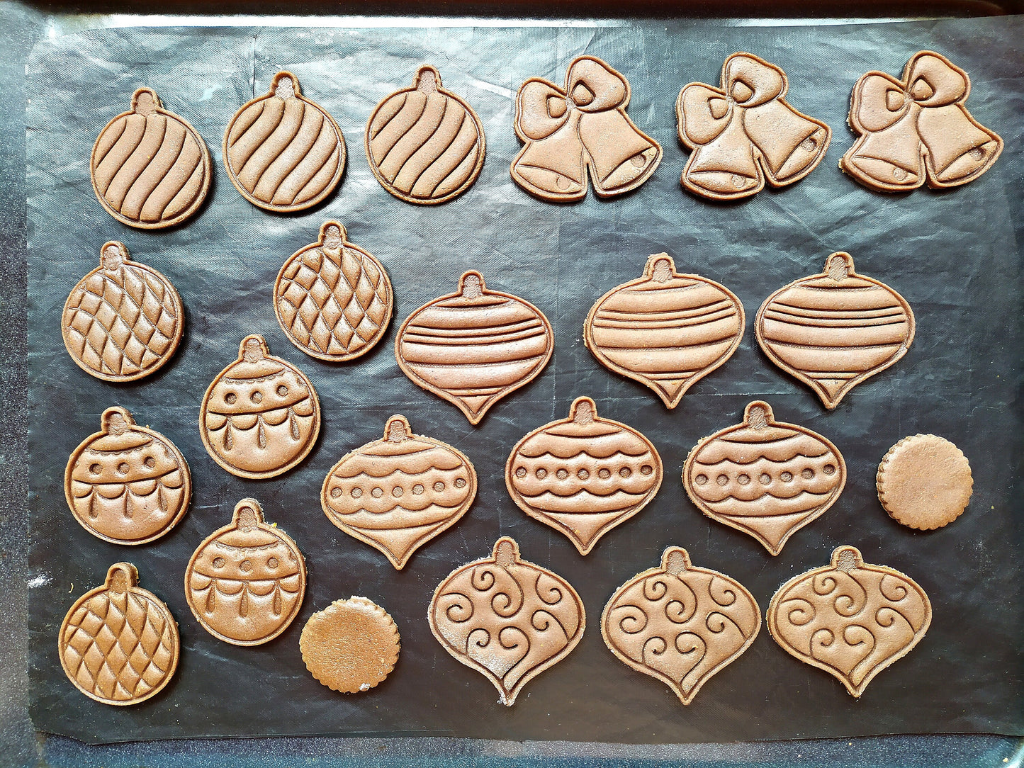 Christmas ornaments - cookie cutter set 2