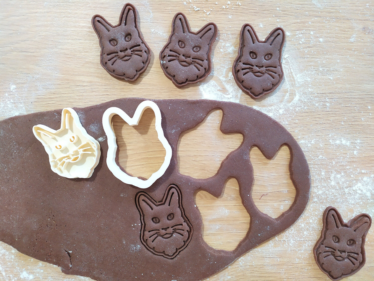 Maine Coon Cat - cookie cutter set