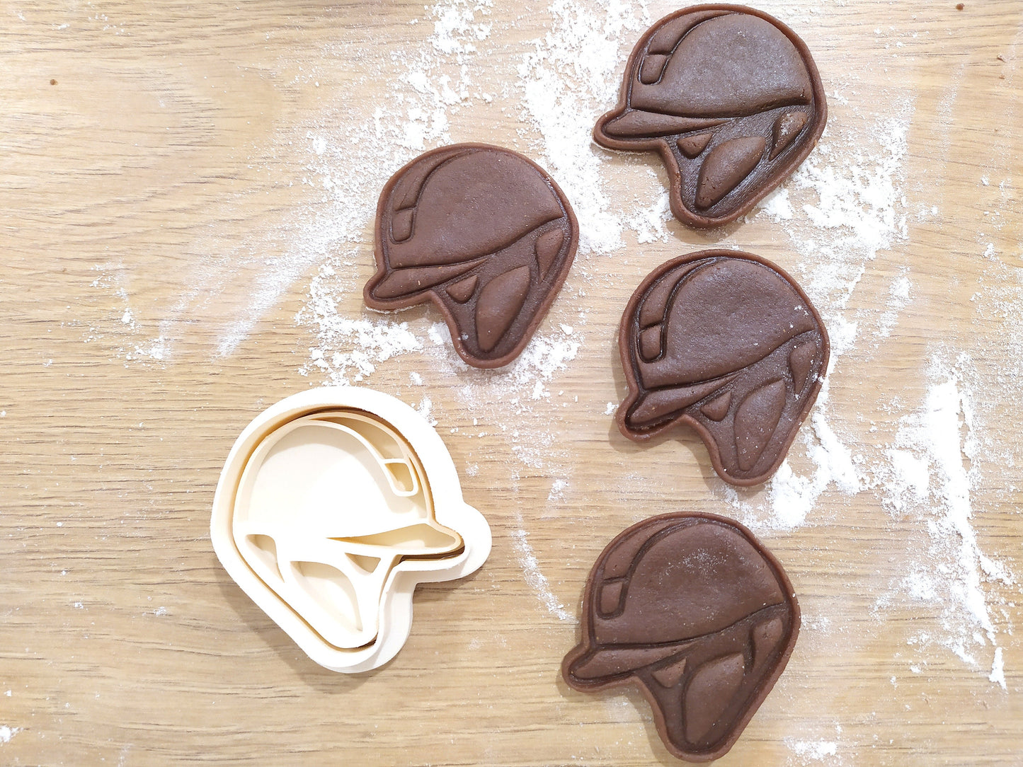 Riding helmet - cookie cutter set