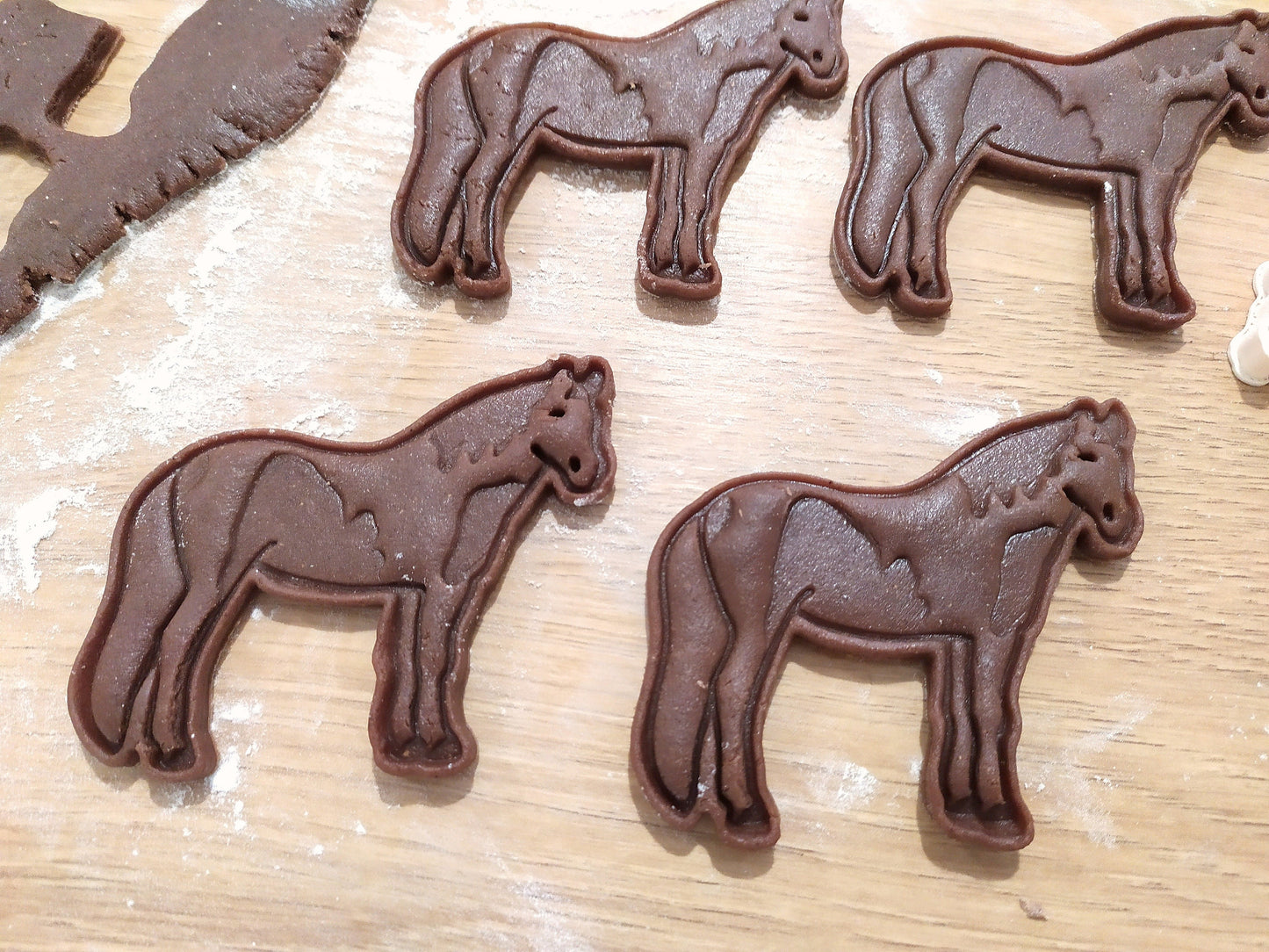 Pinto horse - cookie cutter set