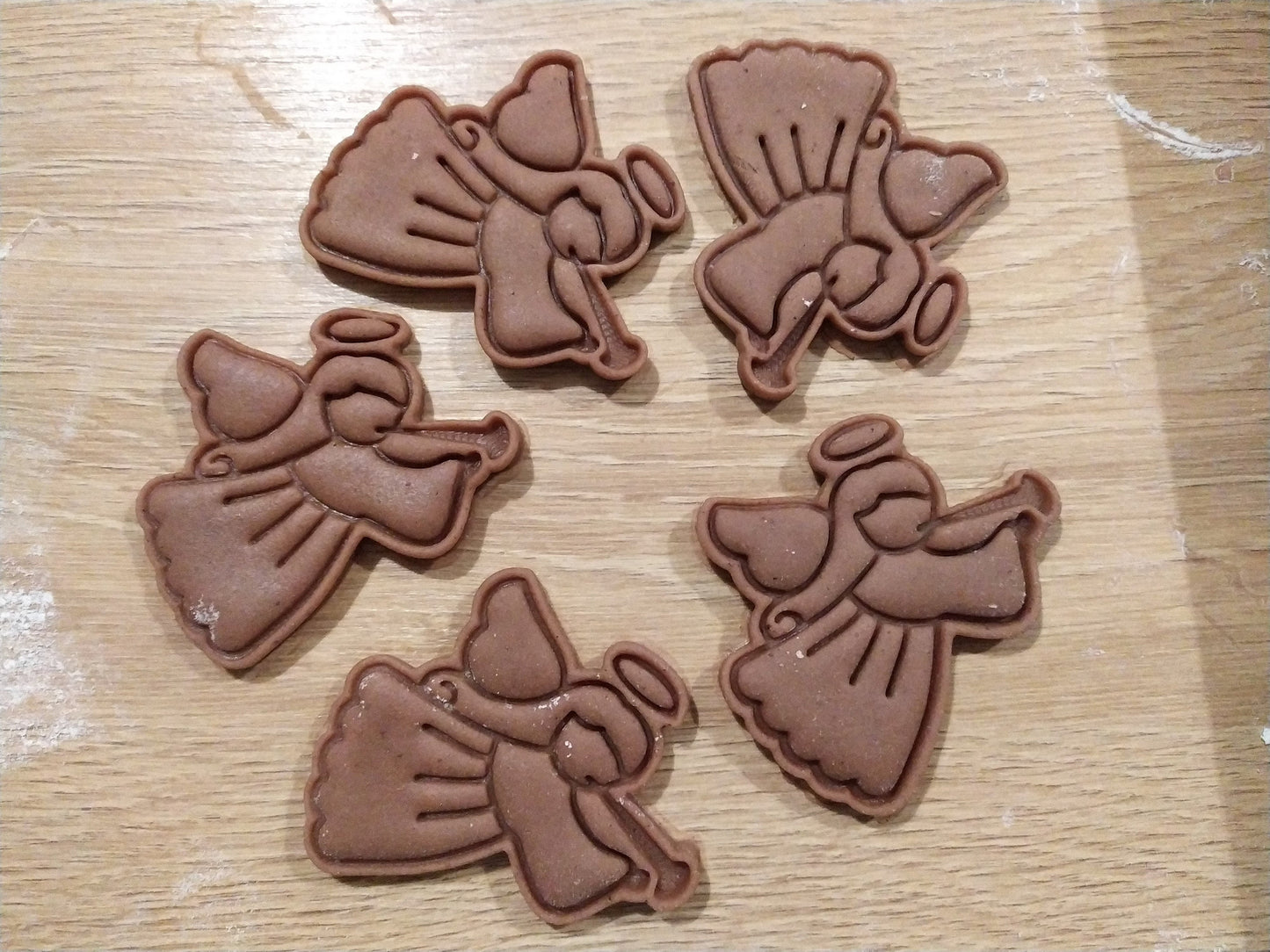 Angel with trumpet - cookie cutter set