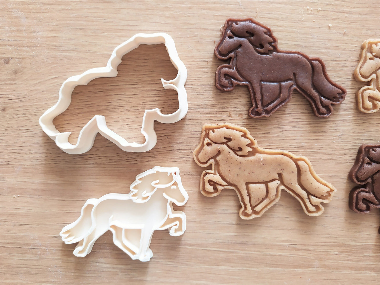 Icelandic horse - cookie cutter set