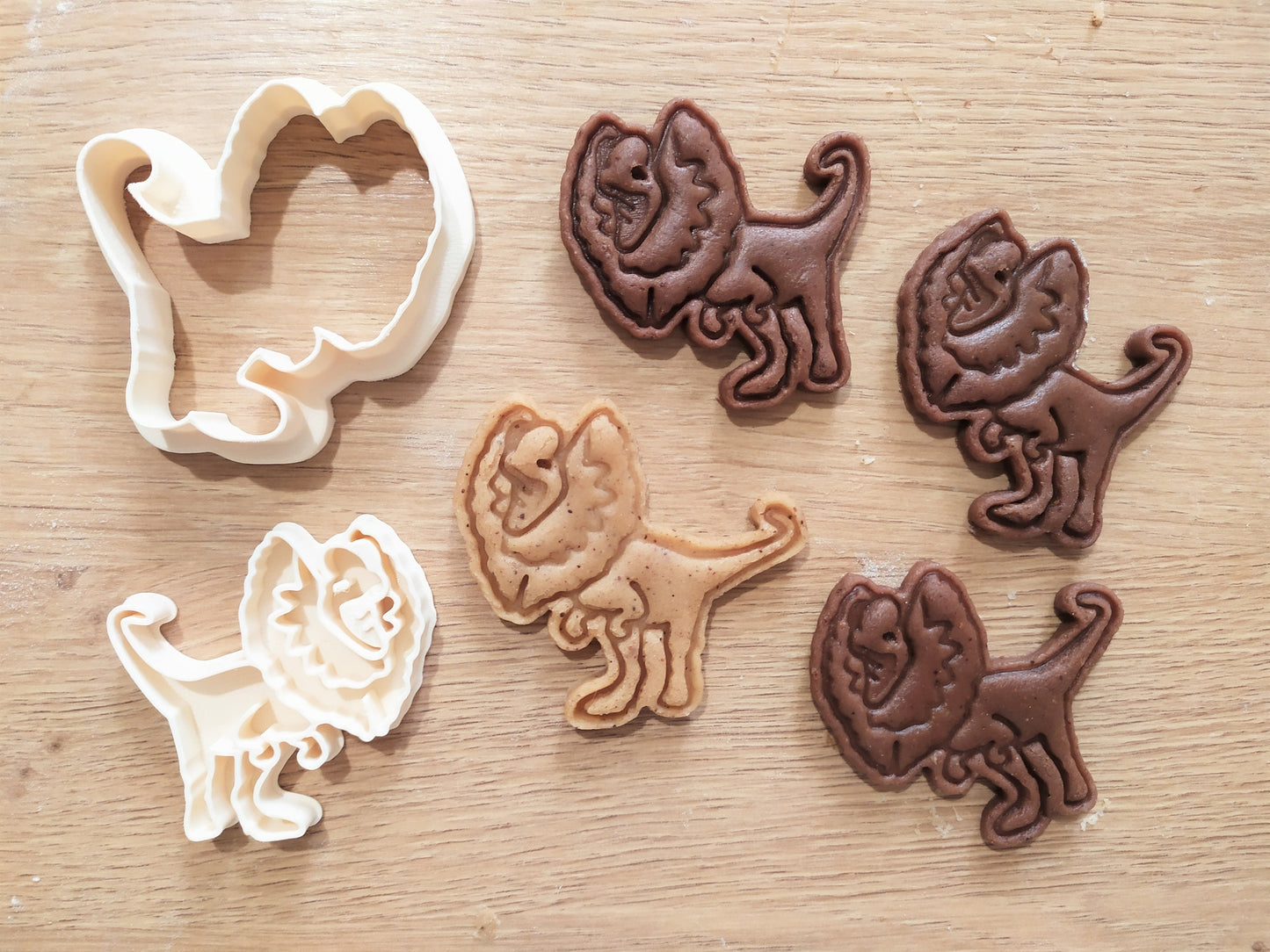 Dilophosaurus - cookie cutter set