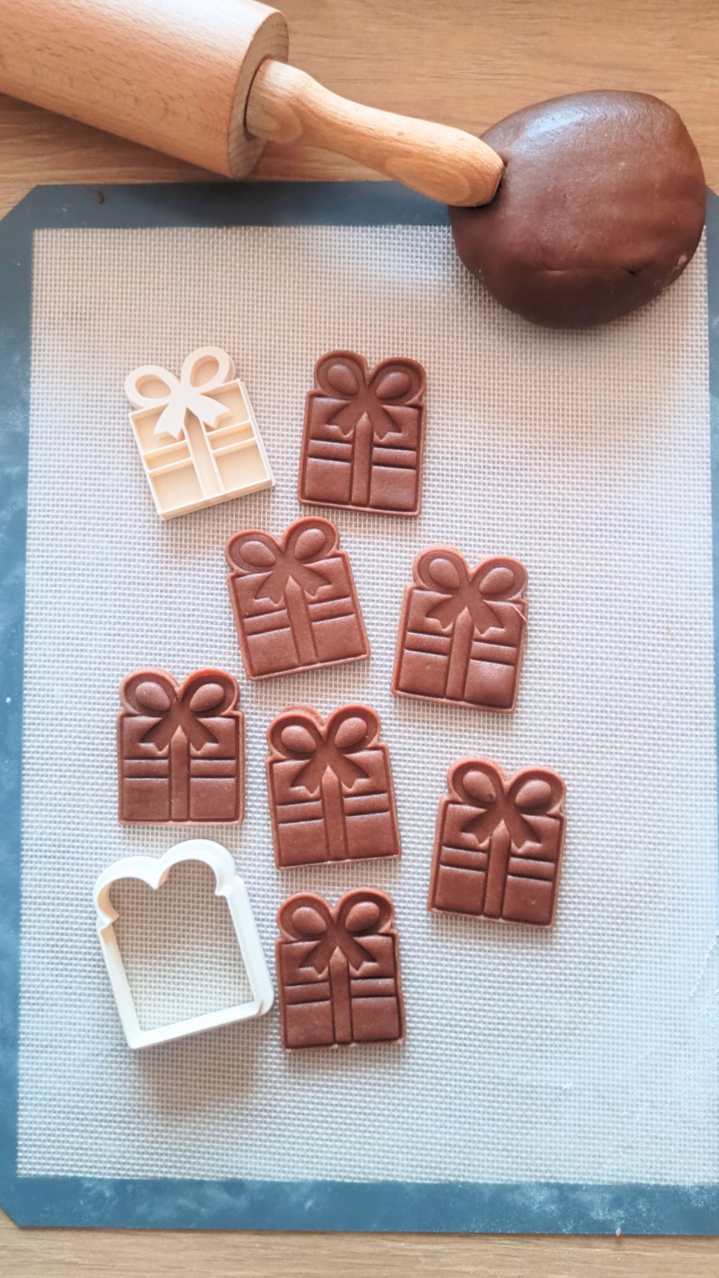 Gift - cookie cutter set