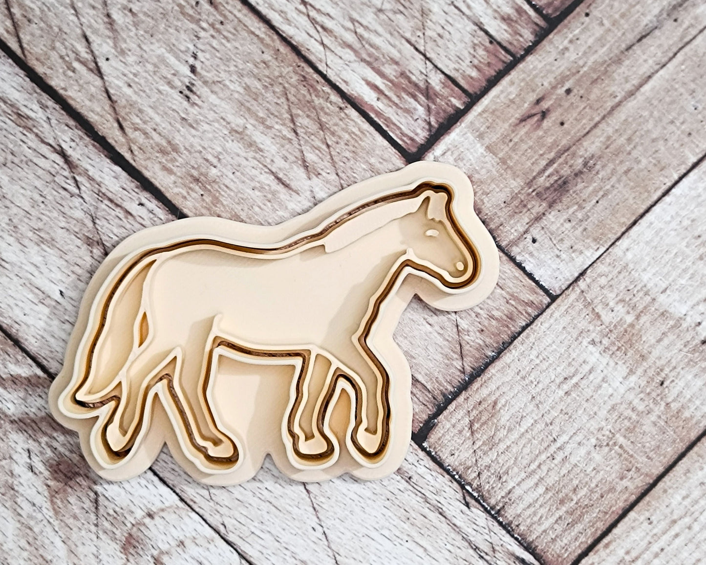 Moving horse - cookie cutter set