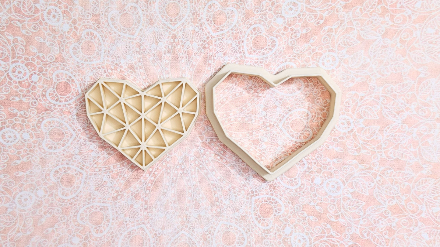 Symmetrical low poly heart - cookie cutter set