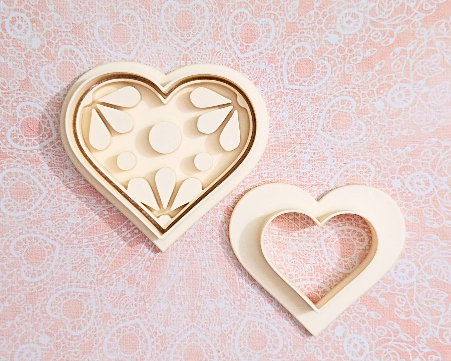 Heart with surprise, piñata  - cookie cutter set