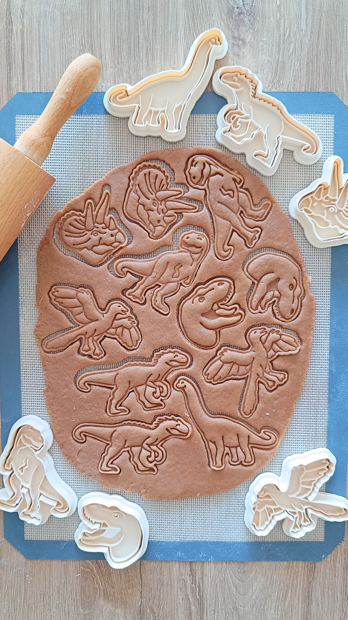 T-rex - cookie cutter set