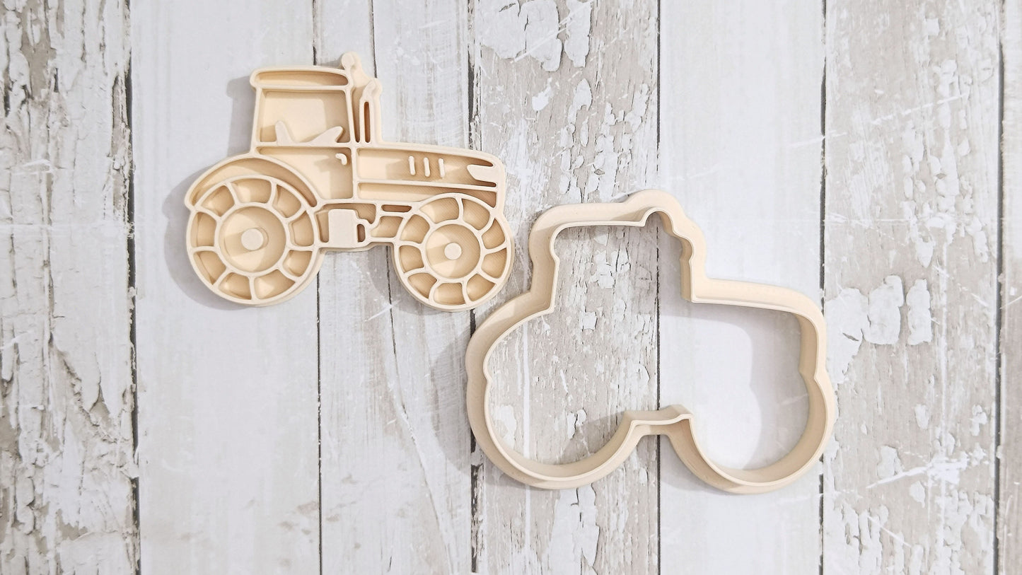 Tractor - cookie cutter set