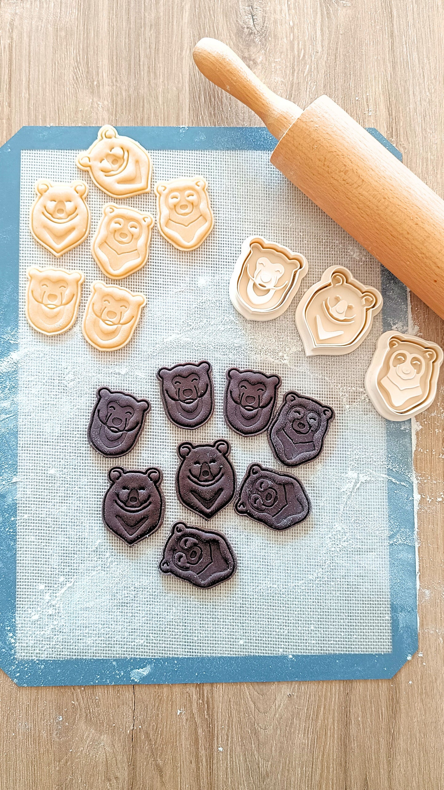 Spectacled bear - cookie cutter set