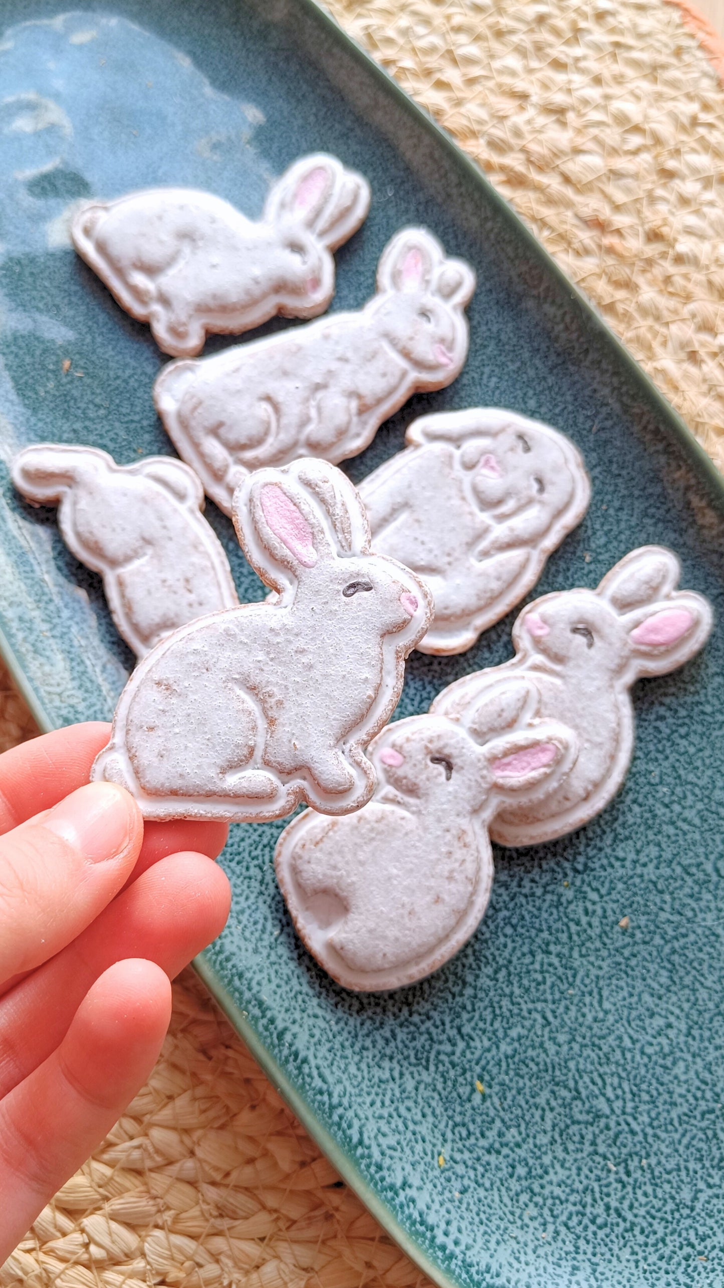 Sitting bunny - cookie cutter set