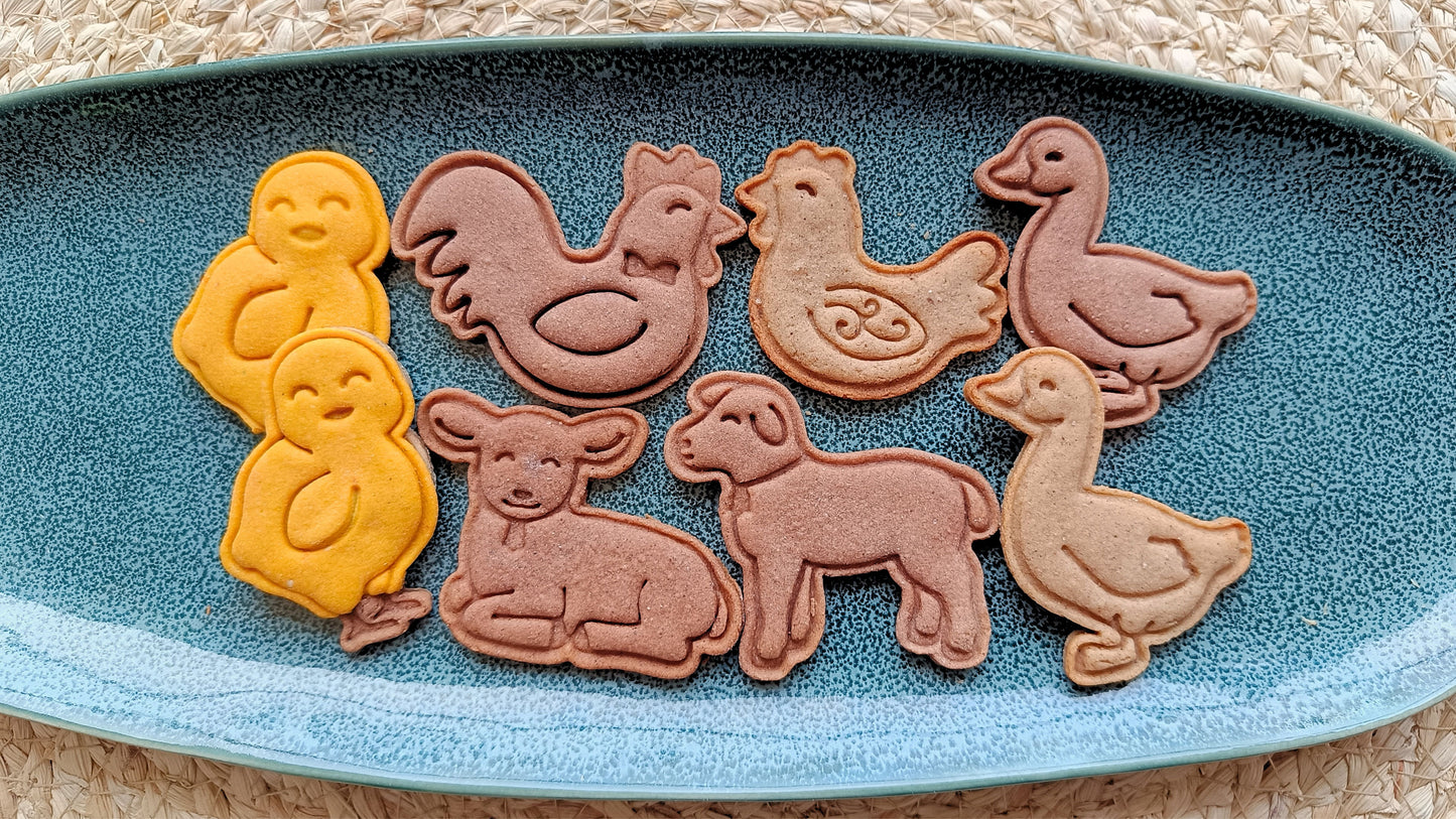 Lying lamb  - cookie cutter set