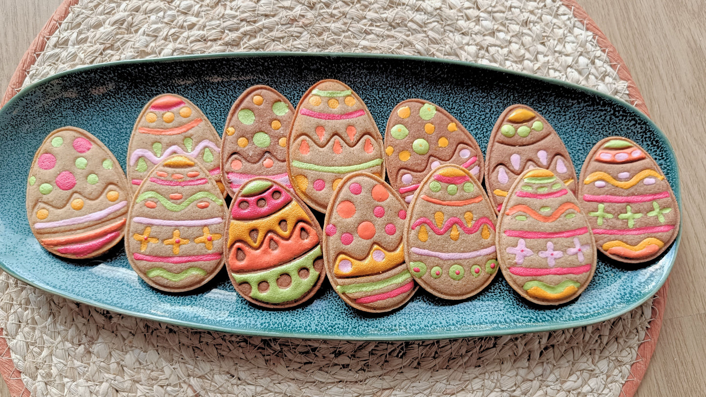 Decorated eggs - cookie cutter set