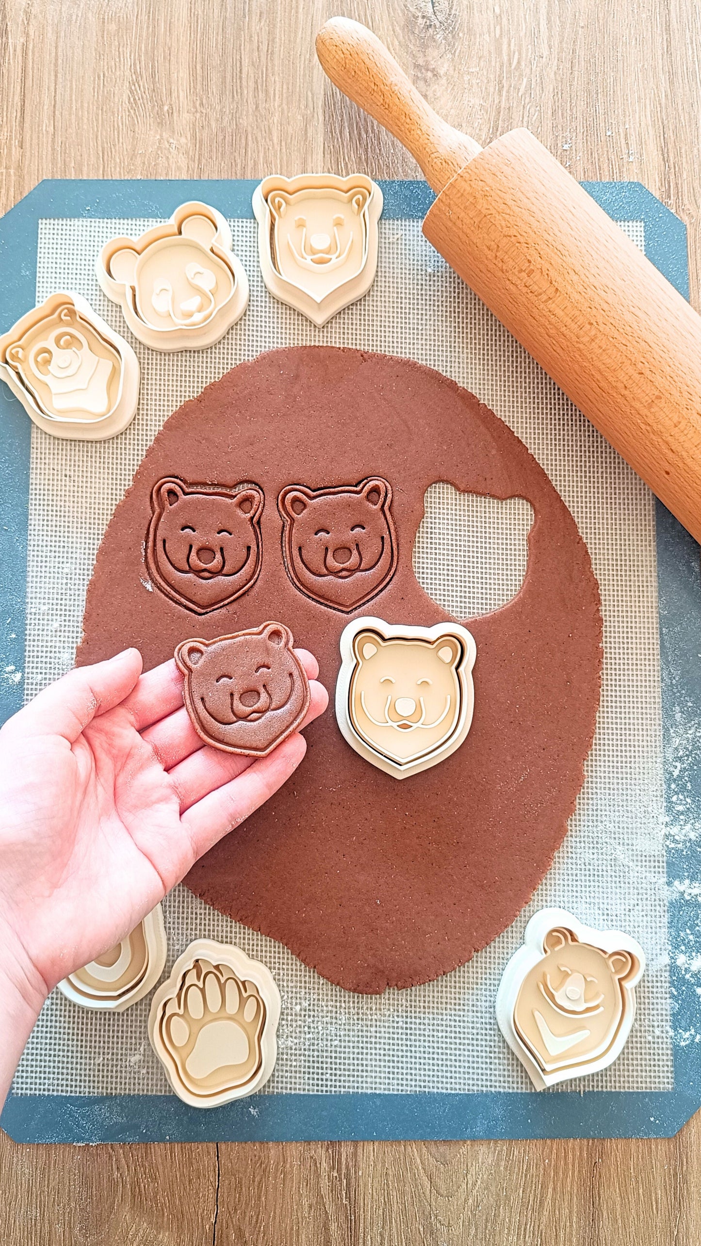 Gryzzly head - cookie cutter set