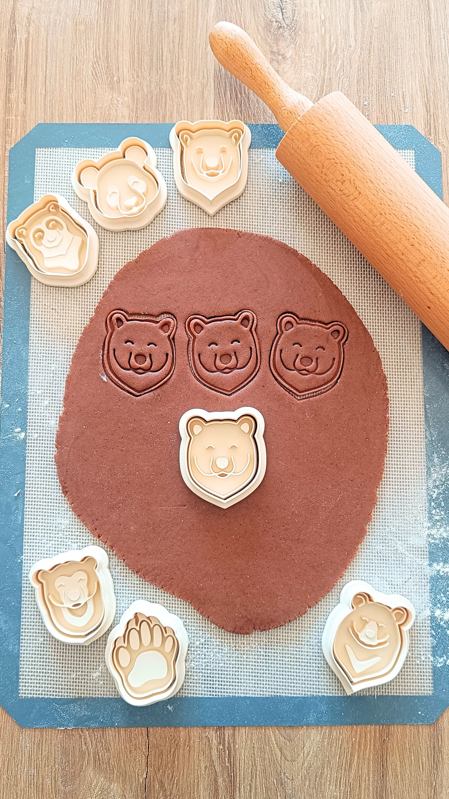 Gryzzly head - cookie cutter set