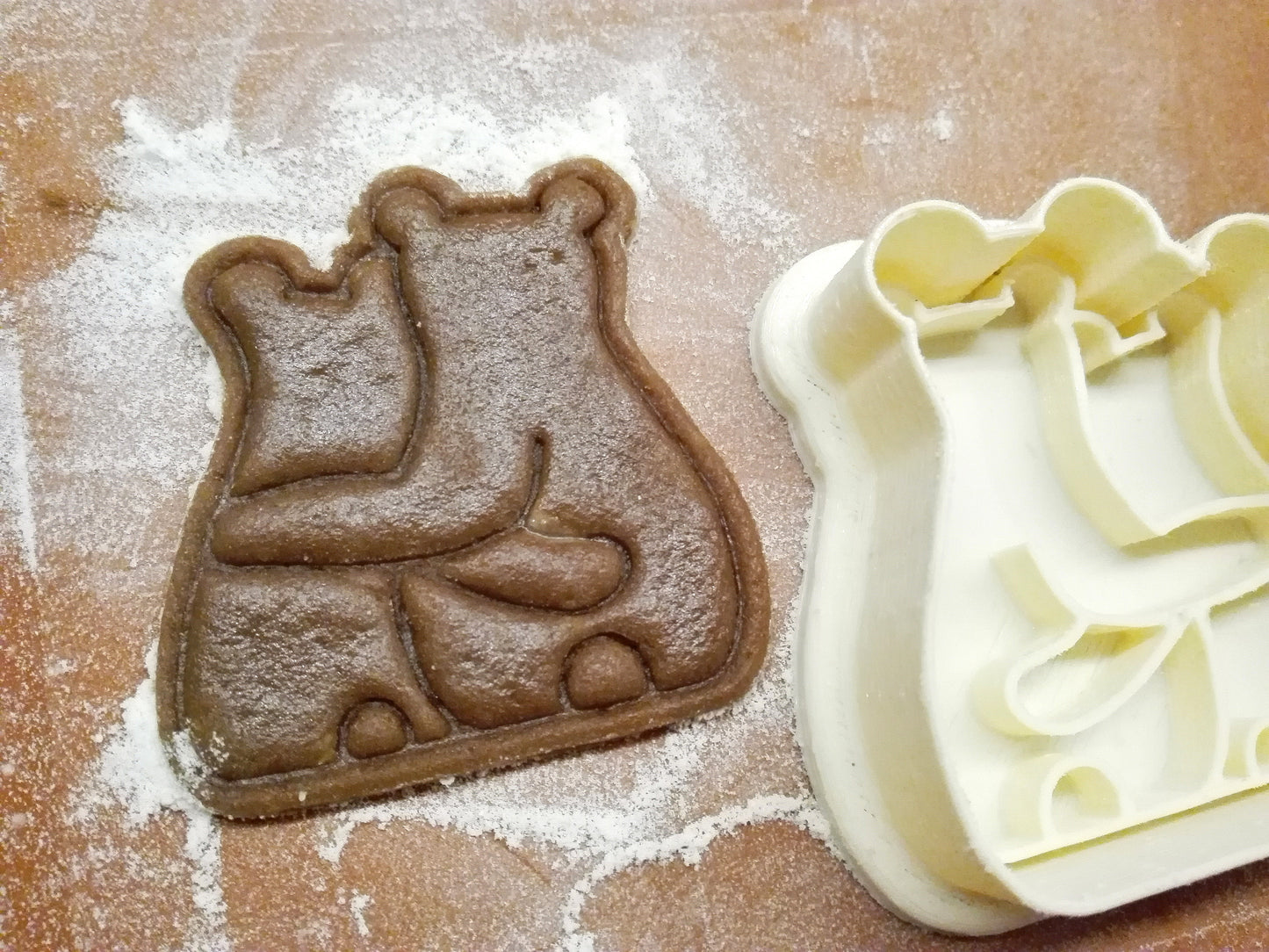 Two bears LOGO - cookie cutter set