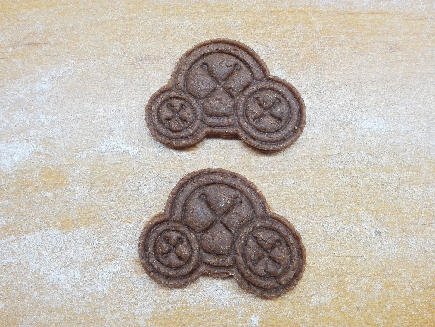 Three buttons - cookie cutter set