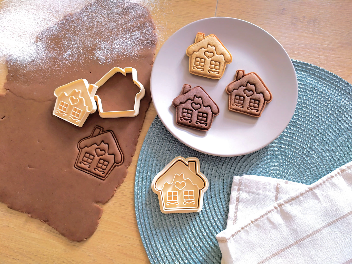 Gingerbread house - cookie cutter set