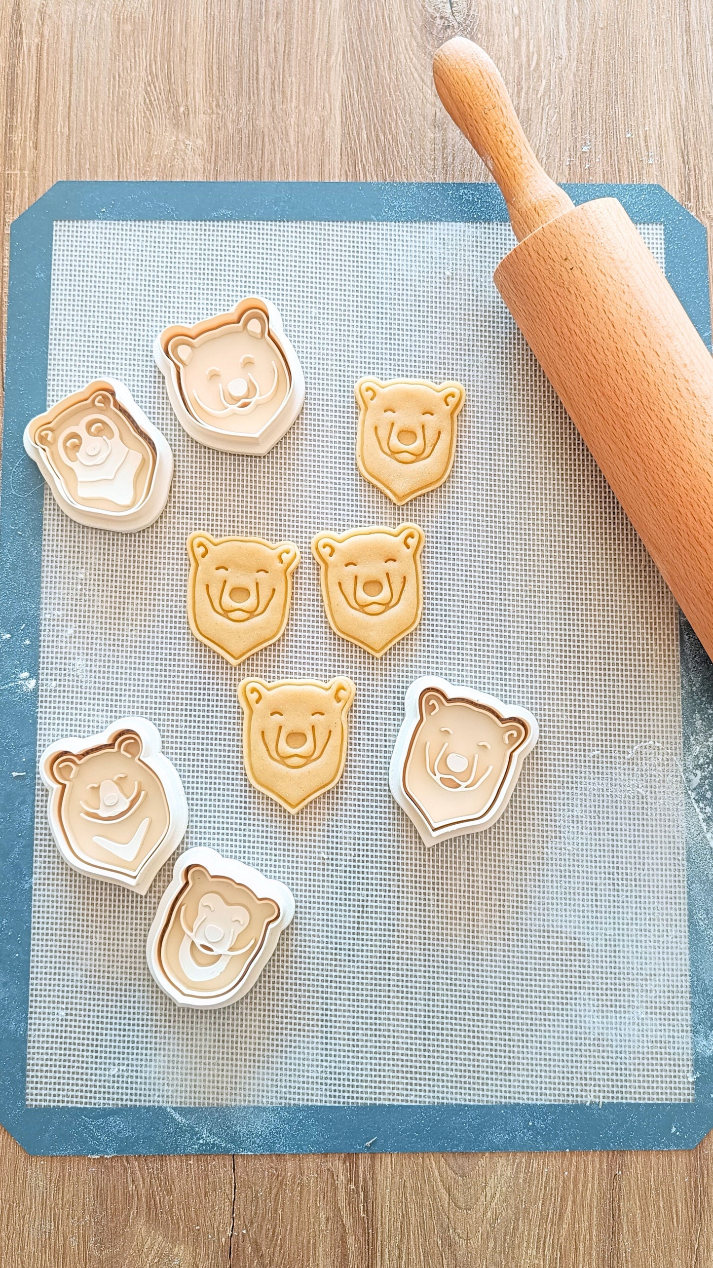 Polar bear head - cookie cutter set