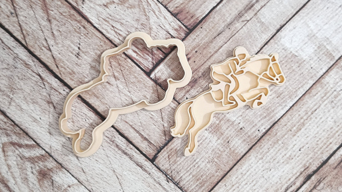 Showjumping horse with rider - cookie cutter set